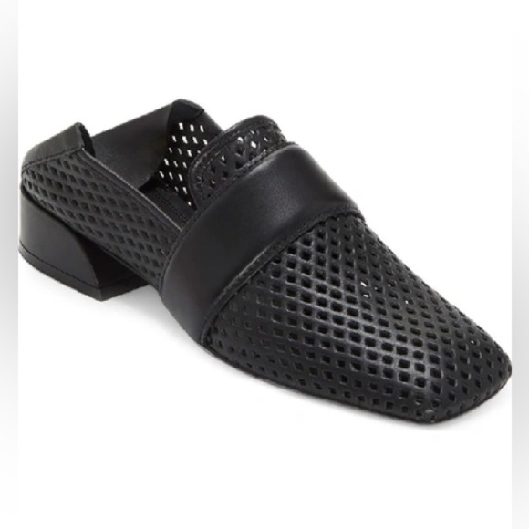 Mercedes Castillo Mati Perforated Convertible Loafer Black Size 9.5 - Picture 1 of 10